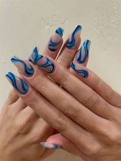 trendy nails, blue nails, line nails, nail inspo Blue Party Nails, Nail Art Blue Electric, Blue And Tan Nails, Trending Acrylic Nails Blue, Funky Blue Nails, Blue Trendy Nails, Blue Nails Trendy, Blue Abstract Nails, Blue Design Nails