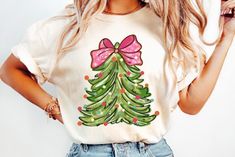 Stylish Png, Shirt Nails, Retro Shirt Design, Tree Tshirt, Christmas Tree Png, Coquette Christmas, Vintage Png, Christmas Tree Bows, Tree Png