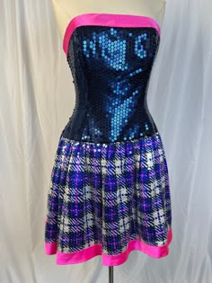 "Offered here is one adorable dress from the 90s! The tags have been removed, but it says size 6. My mannequin is a 4 and it fits her just fine. Measurements: Bust - 33\" Waist - 28\" Hips - open Length from top to bottom of hem - 28\" Notice the well-made bodice that is lined and has the waist ribbon that makes expensive dresses fit so well. The bodice has boning, and just look at the built-in crinoline! This was made for dancing! Please note in one pic there appears to be a slight crease in th 2000s Party Dress, Expensive Dresses, Sequin Short, Strapless Bustier, Taffeta Dress, Sequin Shorts, Bustiers, Dresses For Teens, Pink Plaid