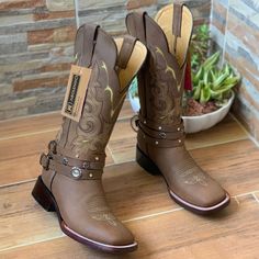 Abolengo Brown Square Toe Cowgirl Boots Vaquera Boots Brown, Cheap Brown Western Cowboy Boots, Cheap Vaquera Boots, Boots For Vaqueras, Womens Square Toe Boots, Square Toe Cowgirl Boots, Cowgirl Boots Square Toed, Cute Cowgirl Boots, Botas Western