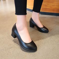 Antonia Pumps – Ultra Seller Shoes Thick Heels Pumps, Classic Shoes Women, Comfortable Pumps, Working Shoes, Square Heels, Office Shoes Women, Work Shoes Women, Woman Casual, Classy Shoes