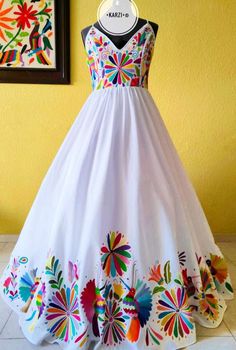 Mexican Dresses Traditional, Mexican Wedding Dress, Lehenga Saree Design, Navratri Dress, Hand Painted Dress, Kaftan Designs, Boda Mexicana, Indian Dresses Traditional, Fashion Drawing Dresses