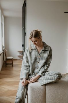 Women's Linen Pajama Set PRAURIMĖ. Linen Pyjamas for Women. Women's Linen PJ. Women's Linen Pants Ant Oversized Shirt Pajama Set - Etsy Turkey Linen Sleepwear For Pajama Party With Relaxed Fit, Linen Long Sleeve Sleepwear For Pajama Party, Linen Pjs, 100% Cotton Pajamas Women, Fall Pajamas, Button-up Linen Blouse For Loungewear, Linen Pyjamas, Linen Pajama Set, Pyjamas For Women