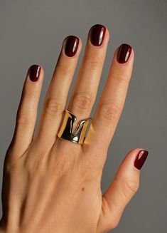 The Best Nail Colors of Fall 2024 | The Everygirl Burgundy Color Nails, Natural Fall Nails, Burgundy Red Nails, Best Nail Colors, Nails Cherry, Nails Burgundy, Nail Fall, Deep Red Nails, Red Minimalist