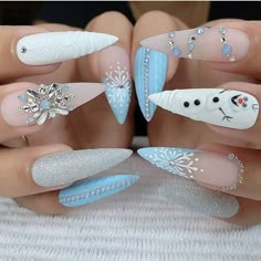 Nails With Snowflakes, Holiday Nail Designs, Nails Blue