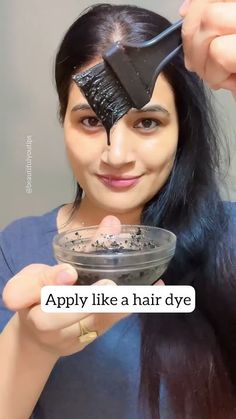 Get Rid Of Grey Hair, Natural Black Hair Dye, Natural Hair Dye, Diy Hair Dye, Black Hair Dye, Black Indians, Dyed Natural Hair, Black Natural Hairstyles, Dyeing Process