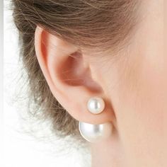 Back In Stockfaux Pearl Decor Earring Jackets/ White Pearl/ Cool Take On The Classic Pearls! (Please Look To Listing Pictures For Full Details & Measurements & Feel Free To Ask Any Questions You May Have!) !!All Offers Welcome!! Real Pearl Earrings, Hot Miami Styles, Earring Jackets, Pearl Decor, Earrings Design, Anthropologie Jewelry, Crystal Stud Earrings, Pearl Stud Earrings, Pearl Color