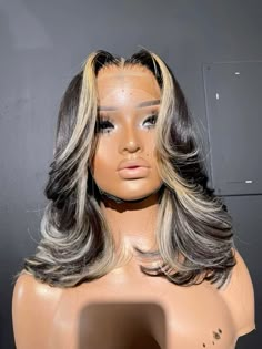 Black And Blond Wig, Cheetah Print Lace Front Wig, Blonde Wig With Brown Highlights, Black Highlighted Wig, Hair Color Ideas For Caramel Skin Tone, Black And Blonde Highlights Black Women, Black And Blonde Wig Black Women, Highlighted Wig Hairstyles, Hairstyle Wigs For Black Women