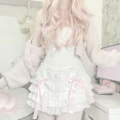 Cutesy Outfit, Pink Ootd, Coquette Kawaii, Dollette Coquette, Pink Fits, Ulzzang Fashion, Pink Outfits, Soft Girl, Soft Style