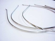 Metal headband with bent end,5mm metal headband,blank headband, metal hair band,simple headband,plain headband,DIY hair accessories. Quantity:  You choose (Lead & Nickel Free) Size: One size fits most. Width 3mm The metal headband frame tiara with bent ends can fit women men and girls. material: metal Color: you choose *Exposure to high temperatures or water for long time will discolor production. When not in use, place in a closed box to prevent oxidation and discoloration. Thank you. MODARAGE Headband Diy, Simple Headbands, Metal Headband, Silver Headband, Metal Headbands, Plain Bands, Diy Headband, Metal Hair, Diy Hair Accessories