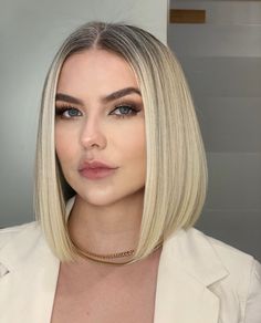 The Best Haircut, Shoulder Length Bob, Blonde Hair Shades, Hairstyles For Medium Length Hair, Medium Length Hair, Blonde Bobs, Bob Haircuts