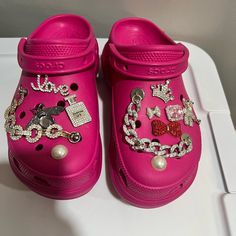 Crocs Classic Hot Pink Platform Clogs- Charms Included Pink Croc Jibbitz, Pink Crocs With Charms, Pink Crocs Aesthetic, Crocs Platforms Outfit, Croc Business, Crocs Platforms, Hot Pink Crocs, Platforms Outfit, Croc Ideas