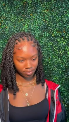 Protective Hairstyles Braids Short, Hairstyles Braids Short, Hairstyles Locs, Hairstyles Protective, Braids Short, Tan Skin Blonde Hair, Soft Locs, Short Locs