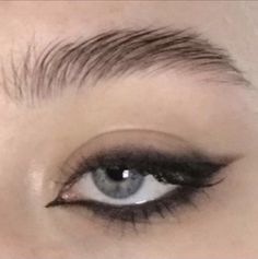 Machiaj Smokey Eyes, Makeup Emo, Drag Make-up, Smink Inspiration, Pinterest Makeup, Makijaż Smokey Eye, Emo Makeup, Dope Makeup