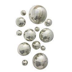 Silver set of 13 Wall Spheres This assortment is Large! You get a total of 13 balls, including two ten-inch Silver plated spheres and one THIRTEEN inches! diameter sphere. (That's the size of a beachball) Wall Spheres, Silver Nitrate, Wall Cubes, Glass Sphere, Silver Walls, Beach House Design, Mirror Effect, Original Wall Art, Diy Home Decor Projects