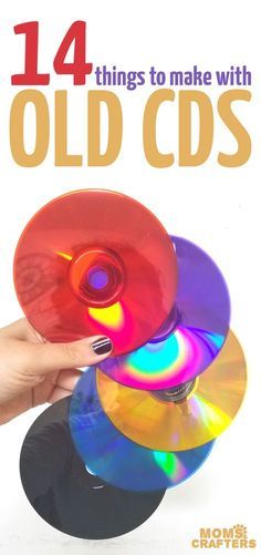 Click here if you have old CDs or DVDs lying around that you'd love to upcycle! These 14 things to do with old CDs include ideas for kids crafts, recycling CDs and DVDs and so many clever ideas! #crafts #upcycle #recycling #diy Cd Recycling, Dvd Craft, Crafts With Cds, Recycled Cd Crafts, Cd Recycle, Cd Crafts Diy, Old Cd Crafts, Recycling Diy, Cd Idea