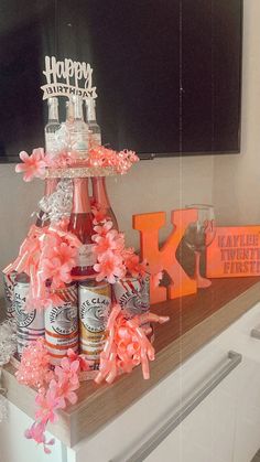 20th Birthday Ideas For Best Friend, Drink Birthday Gift, How To Make An Alcohol Cake Tower, 21st Birthday Wine Gift Basket, White Claw Cakes Diy, 21 St Birthday Decoration Ideas, 21 Birthday Party Ideas For Her, 21st Birthday Alcohol Cake Tower, 21st Bday Gifts Best Friends