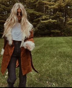 Penny Lane Coat Outfit, Western Winter Fashion, Country Outfits Women, Jacket Outfit Women, Penny Lane Coat, Winter Boho, Penny Lane, Coat Outfits