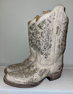 Corral Ladies Eliza White Glitter Inlay & Crystals Wedding Boot - Size 10.5 Elegant Wedding Boots Embellished, Elegant Embellished Wedding Boots, Silver Fitted Boots For Wedding, Sparkling Round Toe Wedding Boots, Embellished Silver Wedding Boots, Silver Embellished Wedding Boots, Elegant Silver Wedding Boots, Crystals Wedding, Wedding Boots