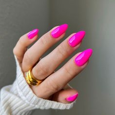 A lush Barbie pink. The duo includes: 1 Soak-Off Gel Size: 0.5 fl oz 1 Nail Lacquer Size: 0.5 fl oz Color Accuracy: The duo comes with 1 lacquer and 1 gel in matching colors. We do not guarantee matching exact colors due to differences in formulation, ingredients, and batch. Benefits: Lasts up to 21 days LED and UV cured Made in USA Wide range of colors Fused with vitamins that make nails stronger, healthier and stunning for weeks HOW TO: Gel Polish Application - Prep your nails - Remove old nai Make Nails Stronger, Pink Nail Polish Colors, Gel Polish Application, Nails Stronger, Bright Pink Nails, Old Nail Polish, Make Nails, Band Nails, Dnd Gel Polish