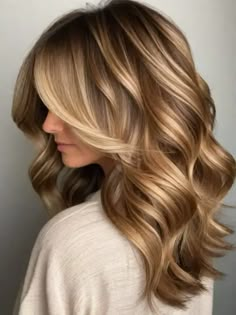 30 Hair Color Ideas For 40-Year-Old Moms Hair Styles For Late 30’s, Blond Highlights Ideas, Light Brown Hair With Highlights Caramel Honey Brunettes Short, 40 Something Hairstyles, Baylage Hair With Money Pieces, Tiramisu Hair Color, 40 Plus Hairstyles Over 40, Blonde And Caramel Hair, Caramel Lowlights On Blonde Hair