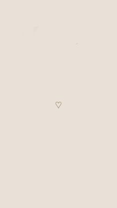 Brown wallpaper for phone
icon for instagram highlight Light Beige Aesthetic Background, White Iphone Background Aesthetic, Light Homescreen Wallpaper, Cute Simple Aesthetic Wallpapers, Cream Ipad Wallpaper, Bulle Instagram Story, Wallpaper Crem, Beige Ios Layout, Soft Beige Aesthetic Wallpaper