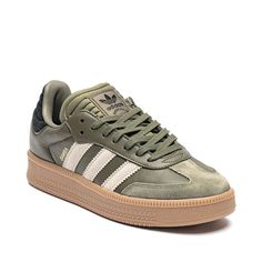 Leather Skate Shoes With Three Stripes For Streetwear, Trending Shoes For Women, Adidas Gazelle Green, Olive Green Adidas, Mom Fits, Staple Shoes, Green Adidas, Twinkle Toes, Clothing Trends