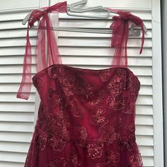 Dress Is Size Small, New With Tags, Never Worn Material Is Tulle And Sequin Flowers, A-Line, Bow Shoulders That Are Adjustable. Length Is Between T Length And Maxi. Hoco Dress Inspo 2024, Cute Christmas Dress, Two Piece Formal Dresses, Red Dress Casual, Hot Pink Prom Dress, Sequin Flowers, Red Formal Dresses, Silk Prom Dress, Gown Ideas