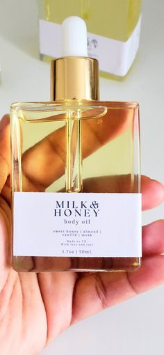 Milk & Honey is a cozy, blend that feels like a warm hug. The rich, nutty aroma of almond is enhanced by the golden sweetness of honey. A creamy heart of warm milk adds a luscious depth, balancing the sweetness with subtle comfort. Soft vanilla and a touch of musk create a smooth, elegant finish, making this scent a perfect companion for those who love indulgent, gourmand fragrances with a sophisticated twist. Perfume Oils Fragrance For Women, Perfume Lotion Combos, How To Smell Like Milk And Honey, Best Body Oil To Smell Good, Perfumes That Last All Day, Best Scent Combos, Body Oil Vanilla, Love Spell Perfume, Honey Body Oil