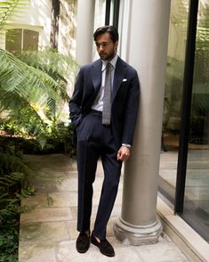 Mens Italian Suits, Suits Men Business, Italian Suit, Classic Menswear, Navy Blue Suit