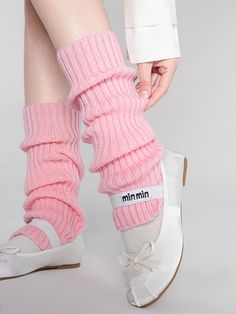 Enhance your wardrobe with our 6-Color 40cm JK Preppy Knit Leg Warmers. Available in six versatile colors, you can easily mix and match with your favorite skirts, dresses, or shorts. The 40cm length ensures a snug and comfortable fit. Trendy Fitted Solid Leg Warmers, Trendy Fitted Solid Color Leg Warmers, Knitted Fitted Leg Warmers, Pink Fitted Leg Warmers For Fall, Pink Fitted Casual Leg Warmers, Casual Stretch Pink Leg Warmers, Casual Pink Fitted Leg Warmers, Solid Cotton Stretch Leg Warmers, Solid Stretch Cotton Leg Warmers