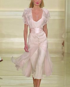 Ralph Lauren SS 2005 Fashion Inspo Runway, Romanticcore Fashion, Coquette Fashion Runway, Coquette Runway Looks, U Neck Dress, Balletcore Runway, Balletcore Outfits Aesthetic, Pink Runway Fashion, Angelic Fashion