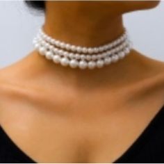 This Is A White Gorgeous Pearl Chocker Necklace. Wearing This Pearl Necklace Can Capture The Eye Of Many. The Perfect Gift For You Or For Someone Special. Dress This Necklace Up Or Down Because Either Way It Brings Elegance. Perfect Gift For Any Occasion. Beautiful Jewelry For Christmas, Wedding, Birthday, Valentine’s Day, Anniversary Gifts And Any Other Special Events. Tips To Make Your Jewelry Last Keep Your Jewelry As Dry As Possible This Will Help Prolong The Nature Of Its Color And Shine. N Layered Pearl Necklace, Necklace Chain Types, Bridal Choker, Choker Necklace Set, Classic Necklace, Rhinestone Choker, Beaded Collar, Pearl Choker Necklace, Styl Boho