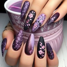 Click and learn how to generate nails designs like this using ai Book Nail Art, Black Nails Design, Nail Art Images, Black Nail Designs, Unique Nails, Professional Nails, Beauty Industry, Nail Inspiration, Nails Designs