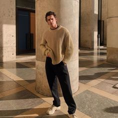 Beige Jumper Outfit, Jumper Outfit Men, Black Trousers Outfit, Trousers Outfit Men, Beige Jumper, Jumper Outfit, Paul Newman, Mens Outfit Inspiration