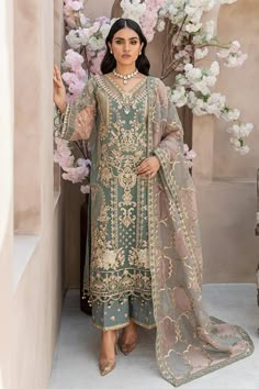 Classical Green Balsam Heavily Embellished Pakistani Kameez Salwar Suit Pakistani Kameez, Pakistani Formal Dresses, Asian Clothes, Desi Fits, Salwar Dress, Eid Outfits, Gaun Fashion, Dress Salwar Kameez, Pakistani Wedding Outfits