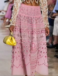 Georges Hobeika, Runway Fashion, Pretty Outfits, Dress To Impress, High Fashion, Boho Chic