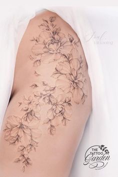 flower tattoo tattoo ideas tattoo tattoo garden tattoo inspiration tatoeage ideeën tatoeage tekeningen tattoo designs flowers bloemen tatoeage fine line shading Tattoo Garden, Collarbone Tattoo, Flower Thigh Tattoos, Outer Thigh, No Phone, Beautiful Flower Tattoos, Thigh Tattoos, Botanical Tattoo