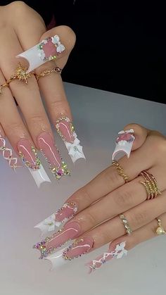 Gold Nails French Tip, Extra Bling Nails, Gold Nails French, Nail Cam, Nails Aura, Nails French Tip, Aura Nails, Fall Nail Ideas, Kitty Nails