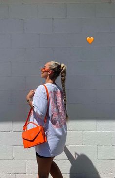 Orange Envelope, Beach Makeup, Envelope Handbag, Looks Country, Gym Fashion, Foto Poses, Halloween Baby, Summer Dog