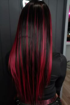 45 Sizzling Hot Red Highlights Ideas for Black Hair - Flo's Blog Light Red Highlights In Black Hair, Half Red And Half Black Hair, Red Pieces In Hair, Black Fading Into Red Hair, Blue Highlights Straight Hair, Dark Brown Hair With Red Streaks, Red Streaks In Black Hair, Highlights Ideas For Black Hair, Black Hair Red Highlights