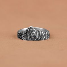 Silver Wedding Band Ring with Montain Shape, Oxidized Silver Travel Band Ring, Silver Unique jewelry, Nature Inspired Jewelry, Birthday Gift   Made of 925 silver and handcrafted by hand, this ring is not only an accessory piece that complements your daily elegance, but also has details that will reflect your character and style. It is also a great gift to give to your loved ones on their special days. At SavisSilver, we always give importance to the satisfaction of our customers, we recommend yo Band Trip, Silver Wedding Band, Jewelry Nature, Silver Wedding Bands, Jewelry Birthday, Wedding Band Ring, Nature Inspired Jewelry, Inspired Jewelry, Oxidized Silver