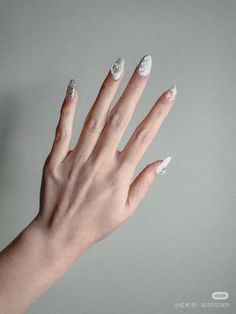 Sophisticated white nails with pearls, glitter, and textured details, perfect for a chic and minimal winter look! ❄️

#WhiteNails #ElegantNails #WinterNailArt #PearlNails #MinimalistNails #ChicNails #PinterestNails #CozyVibes #Xiaohongshu White Nails With Pearls, Nails With Pearls, Pearl Nail, Winter Nail Art, Minimalist Nails, Chic Nails, Winter Looks