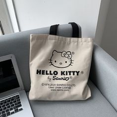 Hello Kitty Canvas, Bags Cute, Kawaii Sanrio, Red Wallet, Cute Wallets, Blue Wallet, Hello Kitty Items, Wallet Fashion, Cute Bags