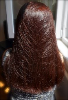 Henna Dyed Hair, Brown Henna Hair, Cartoon Clouds, Henna Hair, Hair Color Highlights, Bun Hairstyles For Long Hair, Hair Colours, Beautiful Long Hair, Natural Hair Color