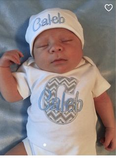 Hospital Announcement Outfit, Announcement Outfit, Hospital Announcement, Newborn Baby Boy Gifts, Personalized Baby Hat, Newborn Baby Boy Outfit, Newborn Boy Clothes, Baby Beanie Hats, Baby Boy Clothes Newborn