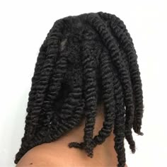 OMGosh, what a beautiful head of hair this Sister has! Type 4 Hair, Beautiful Natural Hair, 4c Natural Hair, Natural Hair Beauty, Long Natural Hair, Natural Hair Inspiration, 4c Hair