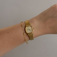 Vintage Jewelry Finds Trendy Watches Women, Dainty Initial Necklace, Fancy Watches, Vintage Watches Women, Nail Jewelry, Jewelry Fashion Trends, Gold Bracelet Cuff