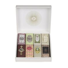 This Gift Box comes with 8 of the Classico soaps collection, each with a unique fragrance and personality, giving a glimpse of the glamour of the Belle Epoque era on which its wax-sealed packaging is based. Mirror, Lettuce, Agua de Colonia, Double, Leo Verde, Chic, Chicken and Sunburst are the soaps presented in this coffret. Color: Multicolor.