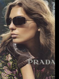 FW2003 PRADA - Daria Werbowy by Steven Meisel Daria Werbowy, Glasses Design, Prada Glasses, Fashion Ads, Campaign Fashion, Sunglasses Fashion, Vintage Eyewear